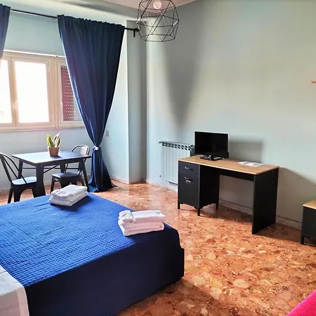 Appartement Aide' Catánia