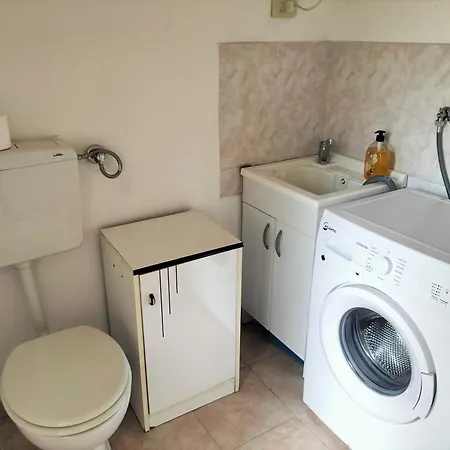 Aide' Appartement *